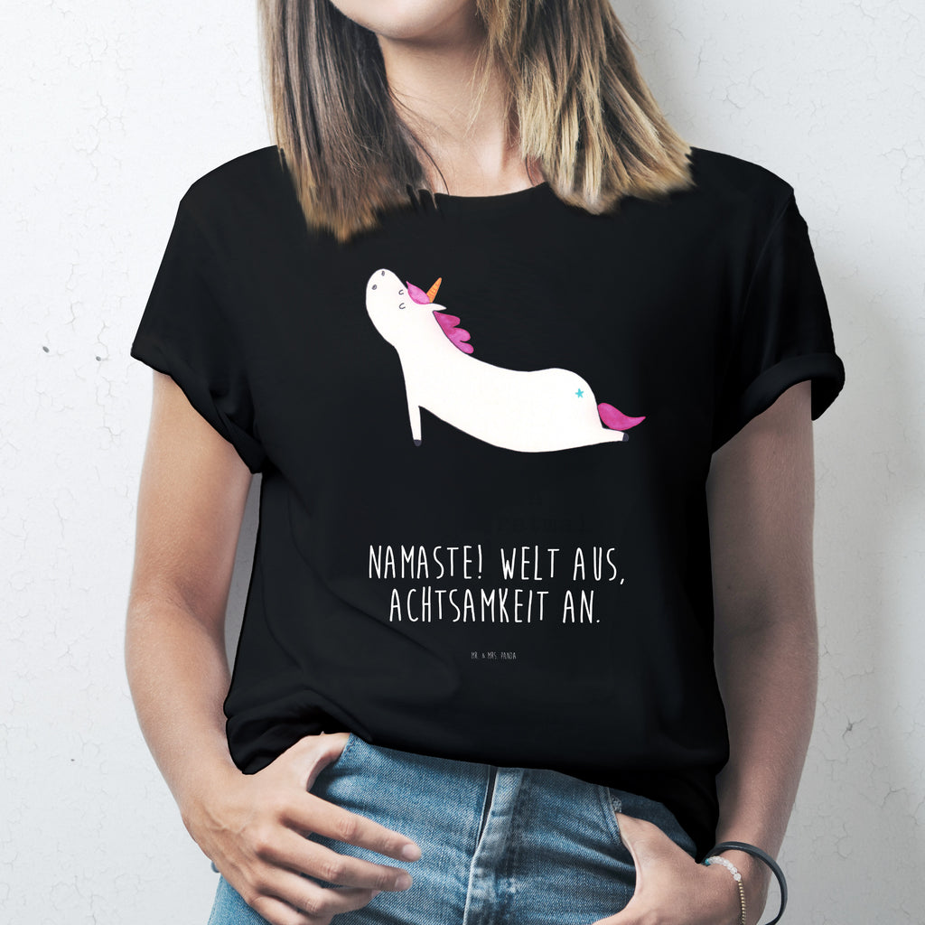 T-Shirt Standard Einhorn Yoga T-Shirt, Shirt, Tshirt, Lustiges T-Shirt, T-Shirt mit Spruch, Party, Junggesellenabschied, Jubiläum, Geburstag, Herrn, Damen, Männer, Frauen, Schlafshirt, Nachthemd, Sprüche, Einhorn, Einhörner, Einhorn Deko, Pegasus, Unicorn, Yoga, Namaste, Achtsamkeit, Entspannung, Joga, Yogamatte, Sport, lustig, witzig, süß