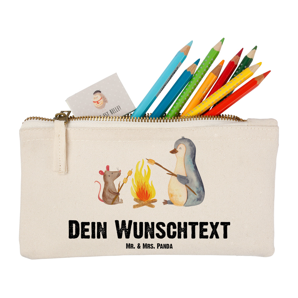 Personalisierte Schminktasche Pinguin Lagerfeuer Personalisierte Schminktasche, Personalisierte Kosmetiktasche, Personalisierter Kosmetikbeutel, Personalisiertes Stiftemäppchen, Personalisiertes Etui, Personalisierte Federmappe, Personalisierte Makeup Bag, Personalisiertes Schminketui, Personalisiertes Kosmetiketui, Personalisiertes Schlamperetui, Schminktasche mit Namen, Kosmetiktasche mit Namen, Kosmetikbeutel mit Namen, Stiftemäppchen mit Namen, Etui mit Namen, Federmappe mit Namen, Makeup Bg mit Namen, Schminketui mit Namen, Kosmetiketui mit Namen, Schlamperetui mit Namen, Schminktasche personalisieren, Schminktasche bedrucken, Schminktasche selbst gestalten, Pinguin, Maus, Pinguine, Lagerfeuer, Leben, Arbeit, Job, Motivation, Büro, Büroalltag, Lebensspruch, Lebensmotivation, Neustart, Liebe, grillen, Feuer, Marshmallows