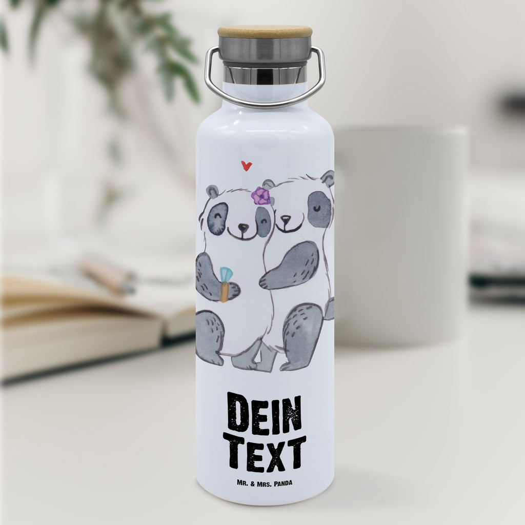 Personalisierte Trinkflasche Panda Beste Verlobte der Welt Personalisierte Trinkflasche, Trinkflasche mit Namen, Trinkflasche bedrucken, Flasche personalisiert, Trinkflasch mit Aufdruck, Trinkflasche Werbegeschenk, Namensaufdruck Trinkflasche, Sportflasche personalisiert, Trinkflasche Sport, für, Dankeschön, Geschenk, Schenken, Geburtstag, Geburtstagsgeschenk, Geschenkidee, Danke, Bedanken, Mitbringsel, Freude machen, Geschenktipp, Verlobte, Verloben, Verlobung, Traumfrau, Frau, Freundin, Ehefrau, Zukünftige, Hochzeit, Ehe