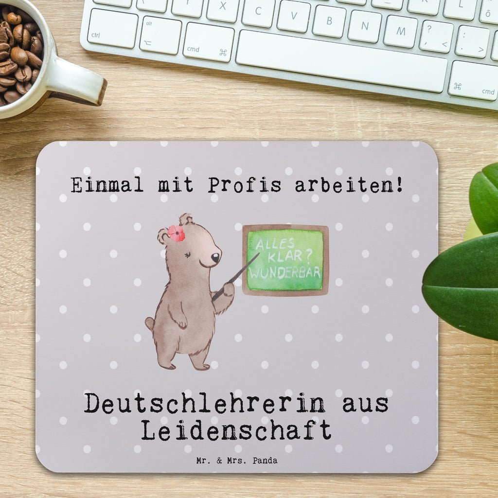 Mauspad Deutschlehrerin aus Leidenschaft Mousepad, Computer zubehör, Büroausstattung, PC Zubehör, Arbeitszimmer, Mauspad, Einzigartiges Mauspad, Designer Mauspad, Mausunterlage, Mauspad Büro, Beruf, Ausbildung, Jubiläum, Abschied, Rente, Kollege, Kollegin, Geschenk, Schenken, Arbeitskollege, Mitarbeiter, Firma, Danke, Dankeschön, Deutschlehrerin, Deutschunterricht, Schule, Grundschule