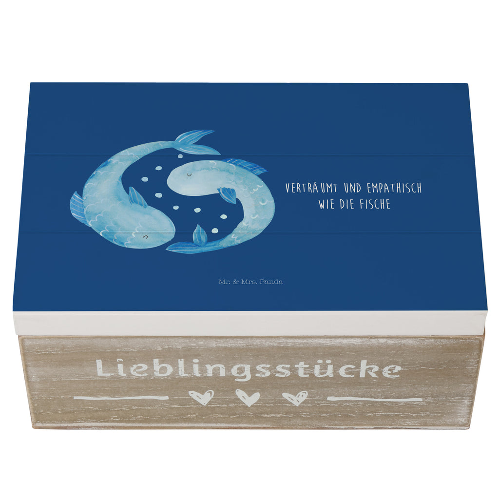 Holzkiste Sternzeichen Fische Holzkiste, Kiste, Schatzkiste, Truhe, Schatulle, XXL, Erinnerungsbox, Erinnerungskiste, Dekokiste, Aufbewahrungsbox, Geschenkbox, Geschenkdose, Tierkreiszeichen, Sternzeichen, Horoskop, Astrologie, Aszendent, Fisch, Fische Geschenk, Fische Sternzeichen, Fische Sternbild, Geschenk Februar, Geschenk März, Geburtstag Februar, Geburtstag März