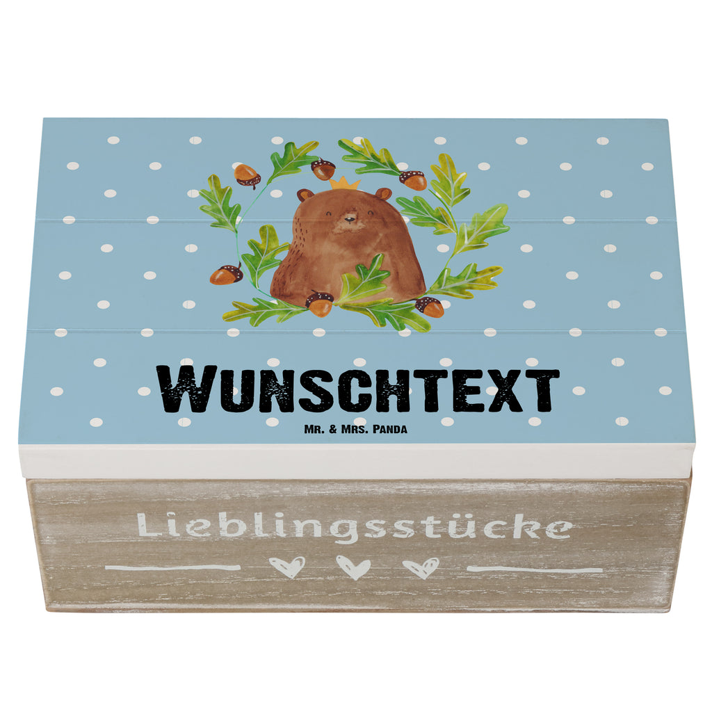 Personalisierte Holzkiste Bär König Holzkiste mit Namen, Kiste mit Namen, Schatzkiste mit Namen, Truhe mit Namen, Schatulle mit Namen, Erinnerungsbox mit Namen, Erinnerungskiste, mit Namen, Dekokiste mit Namen, Aufbewahrungsbox mit Namen, Holzkiste Personalisiert, Kiste Personalisiert, Schatzkiste Personalisiert, Truhe Personalisiert, Schatulle Personalisiert, Erinnerungsbox Personalisiert, Erinnerungskiste Personalisiert, Dekokiste Personalisiert, Aufbewahrungsbox Personalisiert, Geschenkbox personalisiert, GEschenkdose personalisiert, Bär, Teddy, Teddybär, Papa, Papa Bär, bester Vater, bester Papa, weltbester Papa, Vatertag, Vater, Dad, Daddy, Papi