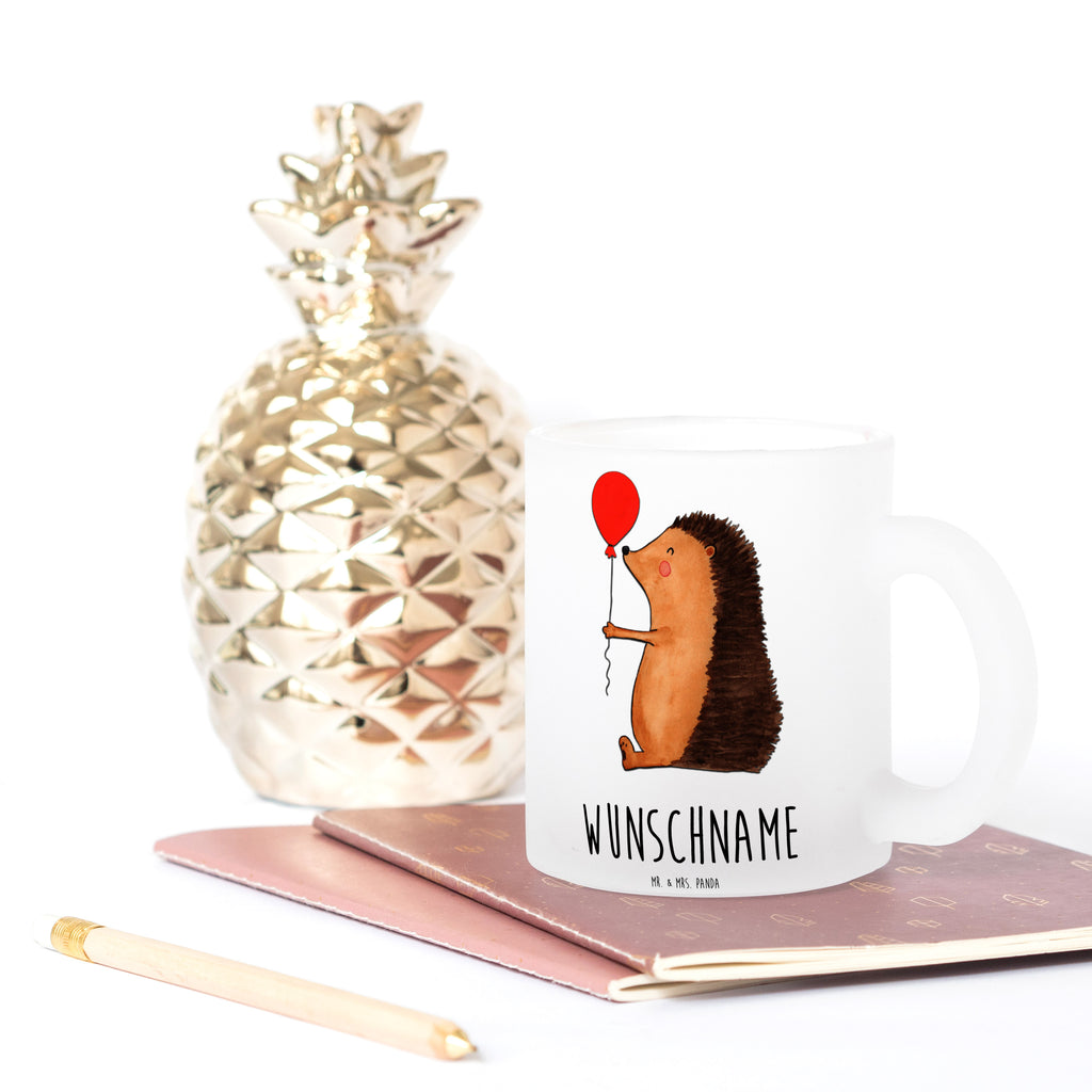 Personalisierte Teetasse Igel mit Luftballon Personalisierte Teetasse, Personalisiertes Teeglas, Personalisierter Teebecher, Personalisierte Glas Teetasse, Personalisierte Teetasse aus Glas, Teetasse mit Namen, Teeglas mit Namen, Teebecher mit Namen, Glas Teetasse mit Namen, Teetasse aus Glas mit Namen, Teetasse Wunschname, Teetasse selbst gestalten., Tiermotive, Gute Laune, lustige Sprüche, Tiere, Igel, Geburtstag, Herzlichen Glückwunsch, Glückwunsch, Geburtstagskind, Ballon, Happy Birthday