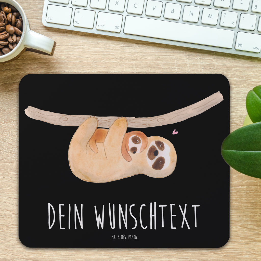 Personalisiertes Mauspad Faultier mit Kind Personalisiertes Mousepad, Personalisiertes Mouse Pad, Personalisiertes Mauspad, Mauspad mit Namen, Mousepad mit Namen, Mauspad bedrucken, Mousepad bedrucken, Namensaufdruck, selbst bedrucken, Arbeitszimmer Geschenk, Büro Geschenk, Mouse Pad mit Namen, Selbst bedrucken, Individuelles Mauspad, Einzigartiges Mauspad, Mauspad mit Namen gestalten, Faultier, Faultier Geschenk, Faultier Deko, Kind, Baby, Liebe, Mutter, Mama, Geburt, Kinder, Faulheit, Spaß, Niedlichkeit