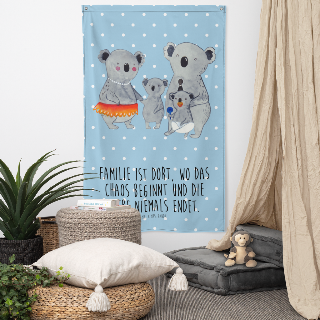 Wandteppich Koala Familie Wandbehang, Dekoration, Boho, Wandteppich, Wandtuch, Wanddeko, Tapisserie, Tapestry, Wandbild, Textil-Kunst, Schmuck-Wandbehang, Wand Deko, Kinderzimmer, Kinderzimmer Wand, Kinderzimmer Deko, Kinderzimmer Wanddeko, Familie, Vatertag, Muttertag, Bruder, Schwester, Mama, Papa, Oma, Opa, Koala, Koalas, Family, Kinder, Geschwister, Familienleben