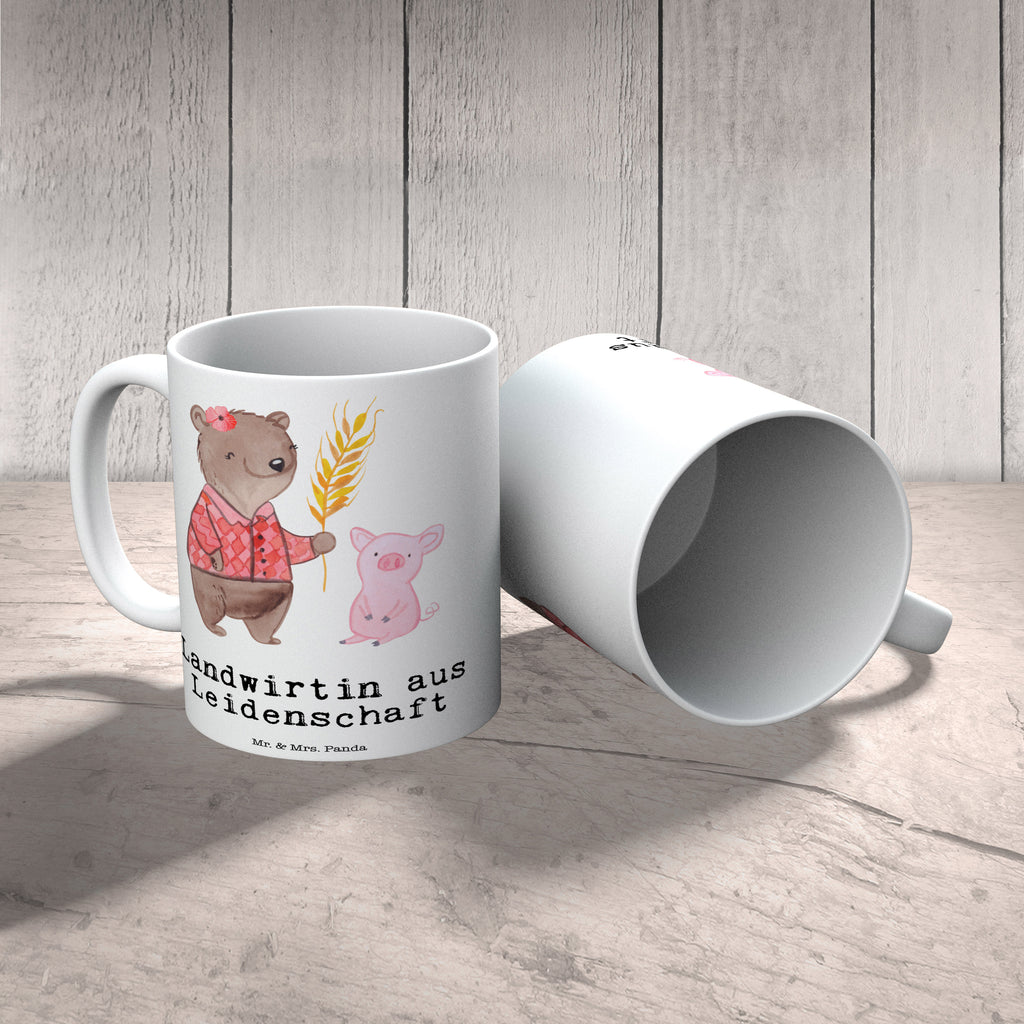 Tasse Landwirtin aus Leidenschaft Tasse, Kaffeetasse, Teetasse, Becher, Kaffeebecher, Teebecher, Keramiktasse, Porzellantasse, Büro Tasse, Geschenk Tasse, Tasse Sprüche, Tasse Motive, Kaffeetassen, Tasse bedrucken, Designer Tasse, Cappuccino Tassen, Schöne Teetassen, Beruf, Ausbildung, Jubiläum, Abschied, Rente, Kollege, Kollegin, Geschenk, Schenken, Arbeitskollege, Mitarbeiter, Firma, Danke, Dankeschön, Landwirtin, Bäuerin, Tierwirtin, Agronomin, Farmerin, Bauernhof