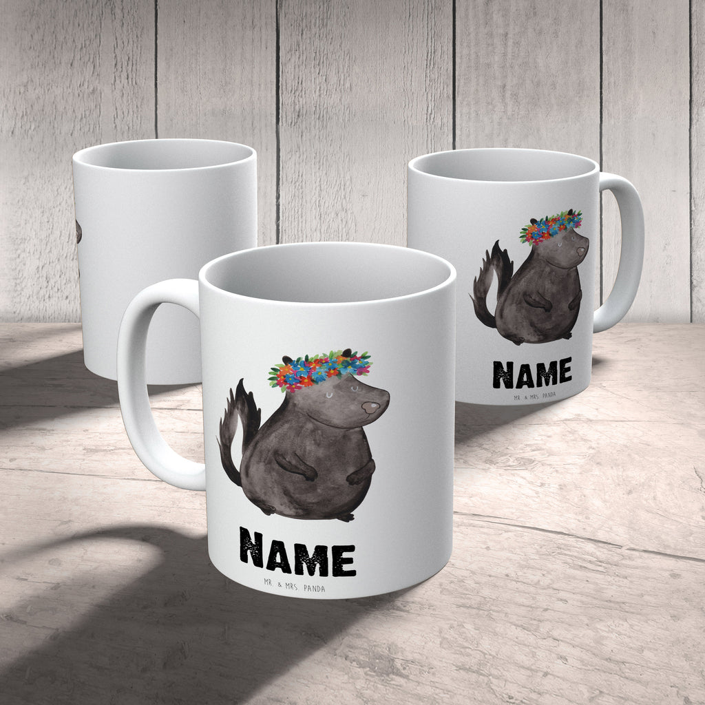 Personalisierte Tasse Stinktier Blumenmaedchen Personalisierte Tasse, Namenstasse, Wunschname, Personalisiert, Tasse, Namen, Drucken, Tasse mit Namen, Stinktier, Skunk, Wildtier, Raubtier, Stinker, Stinki, Yoga, Namaste, Lebe, Liebe, Lache