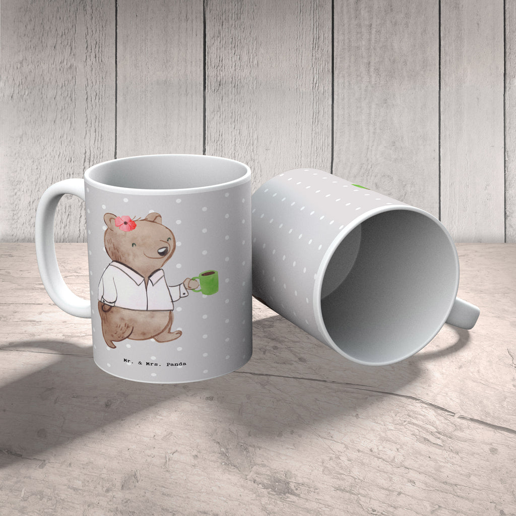 Tasse Ausbilderin mit Herz Tasse, Kaffeetasse, Teetasse, Becher, Kaffeebecher, Teebecher, Keramiktasse, Porzellantasse, Büro Tasse, Geschenk Tasse, Tasse Sprüche, Tasse Motive, Kaffeetassen, Tasse bedrucken, Designer Tasse, Cappuccino Tassen, Schöne Teetassen, Beruf, Ausbildung, Jubiläum, Abschied, Rente, Kollege, Kollegin, Geschenk, Schenken, Arbeitskollege, Mitarbeiter, Firma, Danke, Dankeschön, Ausbilderin, Tutorin, Ausbilderprüfung