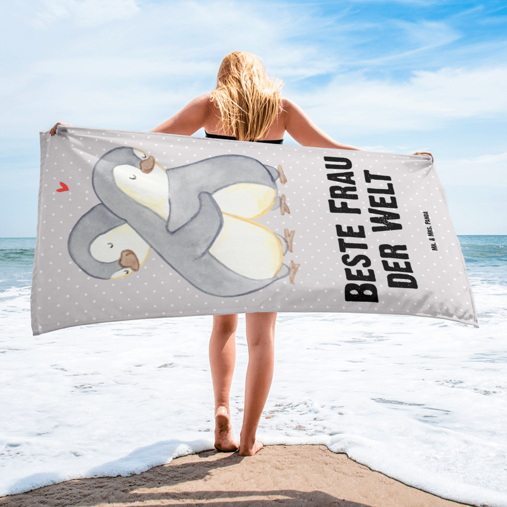 XL Badehandtuch Pinguin Beste Frau der Welt Handtuch, Badetuch, Duschtuch, Strandtuch, Saunatuch, für, Dankeschön, Geschenk, Schenken, Geburtstag, Geburtstagsgeschenk, Geschenkidee, Danke, Bedanken, Mitbringsel, Freude machen, Geschenktipp, Beste, Frau, Ehefrau, Partnerin, Freundin, Traumfrau, Liebling, Ehepartner, Ehe, Gattin, Lebensgefährtin, Braut, Kleinigkeit