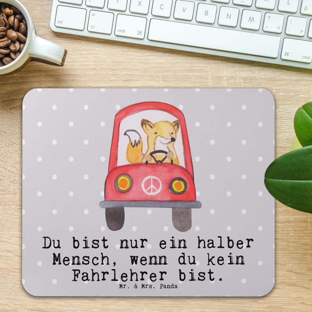 Mauspad Fahrlehrer mit Herz Mousepad, Computer zubehör, Büroausstattung, PC Zubehör, Arbeitszimmer, Mauspad, Einzigartiges Mauspad, Designer Mauspad, Mausunterlage, Mauspad Büro, Beruf, Ausbildung, Jubiläum, Abschied, Rente, Kollege, Kollegin, Geschenk, Schenken, Arbeitskollege, Mitarbeiter, Firma, Danke, Dankeschön, Fahrlehrer, Fahrschule, Fahrschullehrer