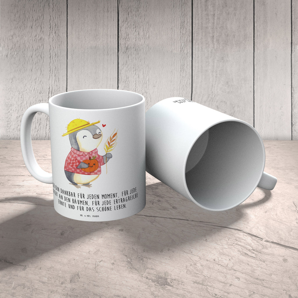 Tasse Erntedankfest Pinguin Tasse, Kaffeetasse, Teetasse, Becher, Kaffeebecher, Teebecher, Keramiktasse, Porzellantasse, Büro Tasse, Geschenk Tasse, Tasse Sprüche, Tasse Motive, Erntedank, Erntedankfest, Erntedank Kindergarten, Erntedankspruch, Erntedank Sprüche, Erntedankfest deko, Erntedank Deko, Erntedank mit Kindern, Thanksgiving, Kürbis, Dankbarkeits Spruch, Herbst Motiv