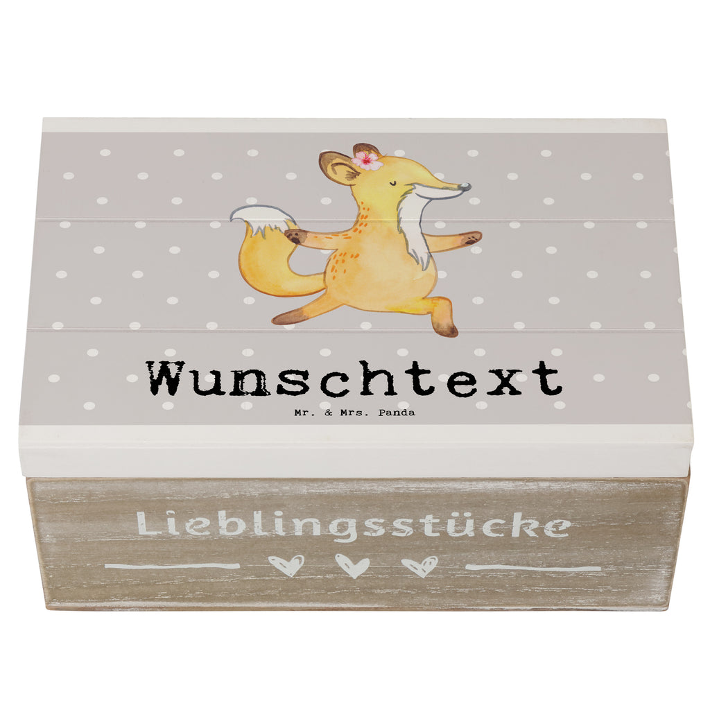 Personalisierte Holzkiste Yogalehrerin mit Herz Holzkiste mit Namen, Kiste mit Namen, Schatzkiste mit Namen, Truhe mit Namen, Schatulle mit Namen, Erinnerungsbox mit Namen, Erinnerungskiste, mit Namen, Dekokiste mit Namen, Aufbewahrungsbox mit Namen, Holzkiste Personalisiert, Kiste Personalisiert, Schatzkiste Personalisiert, Truhe Personalisiert, Schatulle Personalisiert, Erinnerungsbox Personalisiert, Erinnerungskiste Personalisiert, Dekokiste Personalisiert, Aufbewahrungsbox Personalisiert, Geschenkbox personalisiert, GEschenkdose personalisiert, Beruf, Ausbildung, Jubiläum, Abschied, Rente, Kollege, Kollegin, Geschenk, Schenken, Arbeitskollege, Mitarbeiter, Firma, Danke, Dankeschön