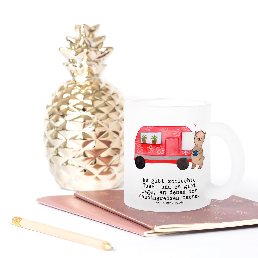 Teetasse Bär Camper Tage Teetasse, Teeglas, Teebecher, Tasse mit Henkel, Tasse, Glas Teetasse, Teetasse aus Glas, Geschenk, Sport, Sportart, Hobby, Schenken, Danke, Dankeschön, Auszeichnung, Gewinn, Sportler, Camper, Campen, Zelten, Campingplatz, Wohnmobil, Roadtrip, Urlaub