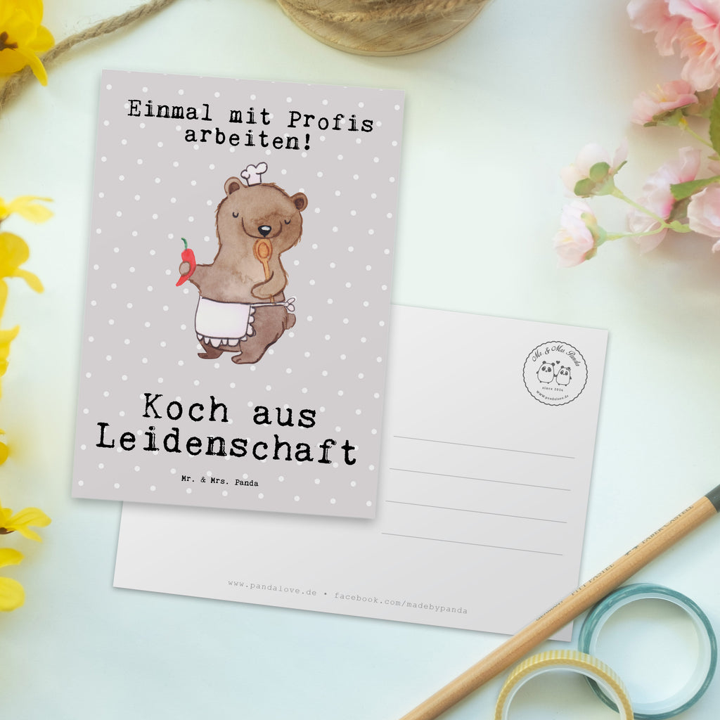 Postkarte Koch aus Leidenschaft Postkarte, Karte, Geschenkkarte, Grußkarte, Einladung, Ansichtskarte, Geburtstagskarte, Einladungskarte, Dankeskarte, Beruf, Ausbildung, Jubiläum, Abschied, Rente, Kollege, Kollegin, Geschenk, Schenken, Arbeitskollege, Mitarbeiter, Firma, Danke, Dankeschön, Koch, Chefkoch, Küchenchef, Küchenmeister, Schiffskoch, Sternekoch, Fernsehkoch, Restaurant