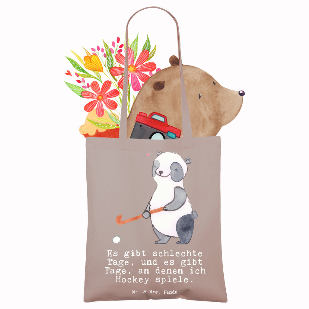 Tragetasche Panda Hockey spielen Tage Beuteltasche, Beutel, Einkaufstasche, Jutebeutel, Stoffbeutel, Tasche, Shopper, Umhängetasche, Strandtasche, Schultertasche, Stofftasche, Tragetasche, Badetasche, Jutetasche, Einkaufstüte, Laptoptasche, Geschenk, Sport, Sportart, Hobby, Schenken, Danke, Dankeschön, Auszeichnung, Gewinn, Sportler, Hockey spielen, Feldhockey, Hockeyschläger, Hockey Verein