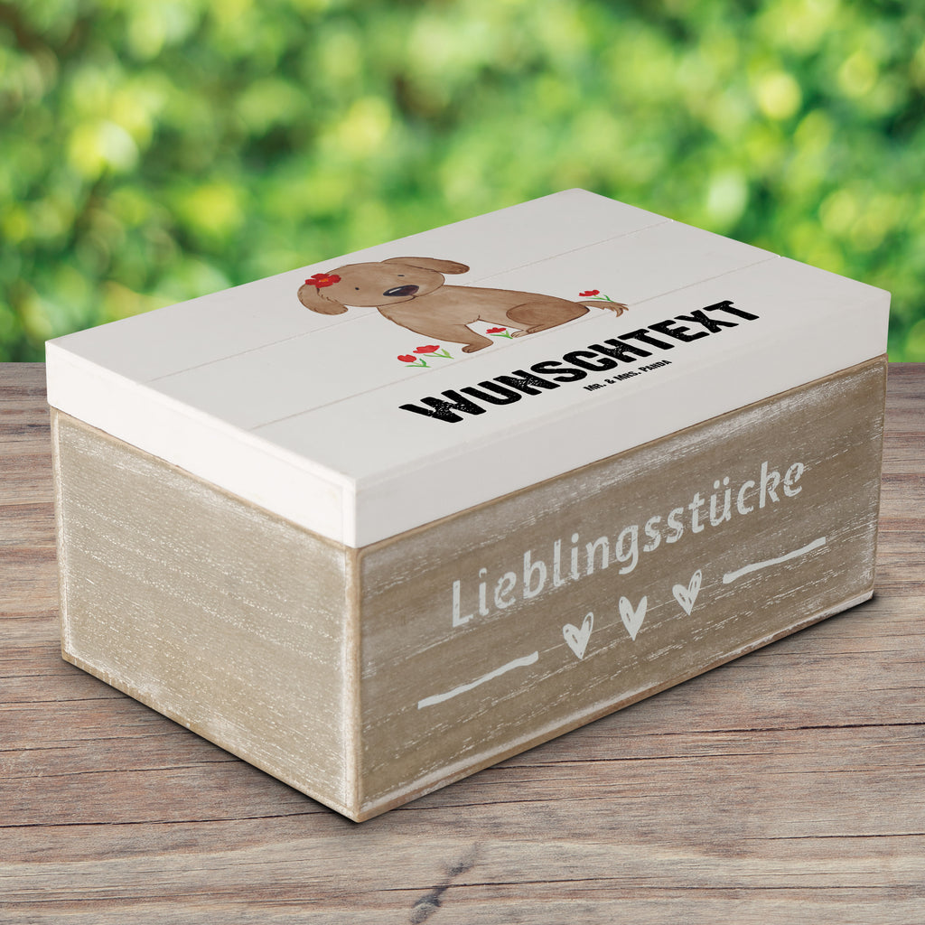 Personalisierte Holzkiste Hund Hundedame Holzkiste mit Namen, Kiste mit Namen, Schatzkiste mit Namen, Truhe mit Namen, Schatulle mit Namen, Erinnerungsbox mit Namen, Erinnerungskiste, mit Namen, Dekokiste mit Namen, Aufbewahrungsbox mit Namen, Holzkiste Personalisiert, Kiste Personalisiert, Schatzkiste Personalisiert, Truhe Personalisiert, Schatulle Personalisiert, Erinnerungsbox Personalisiert, Erinnerungskiste Personalisiert, Dekokiste Personalisiert, Aufbewahrungsbox Personalisiert, Geschenkbox personalisiert, GEschenkdose personalisiert, Hund, Hundemotiv, Haustier, Hunderasse, Tierliebhaber, Hundebesitzer, Sprüche, Hunde, Hundeliebe, Hundeglück, Liebe, Frauchen