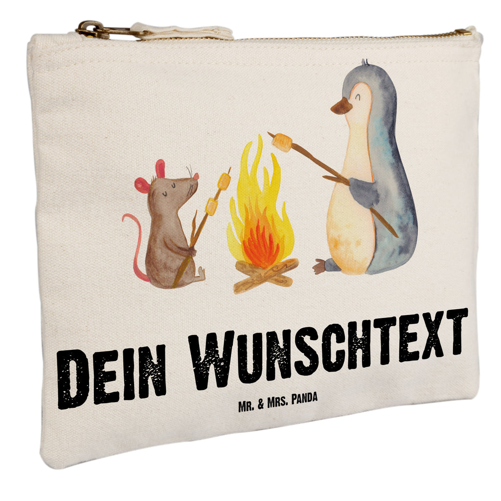 Personalisierte Schminktasche Pinguin Lagerfeuer Personalisierte Schminktasche, Personalisierte Kosmetiktasche, Personalisierter Kosmetikbeutel, Personalisiertes Stiftemäppchen, Personalisiertes Etui, Personalisierte Federmappe, Personalisierte Makeup Bag, Personalisiertes Schminketui, Personalisiertes Kosmetiketui, Personalisiertes Schlamperetui, Schminktasche mit Namen, Kosmetiktasche mit Namen, Kosmetikbeutel mit Namen, Stiftemäppchen mit Namen, Etui mit Namen, Federmappe mit Namen, Makeup Bg mit Namen, Schminketui mit Namen, Kosmetiketui mit Namen, Schlamperetui mit Namen, Schminktasche personalisieren, Schminktasche bedrucken, Schminktasche selbst gestalten, Pinguin, Maus, Pinguine, Lagerfeuer, Leben, Arbeit, Job, Motivation, Büro, Büroalltag, Lebensspruch, Lebensmotivation, Neustart, Liebe, grillen, Feuer, Marshmallows