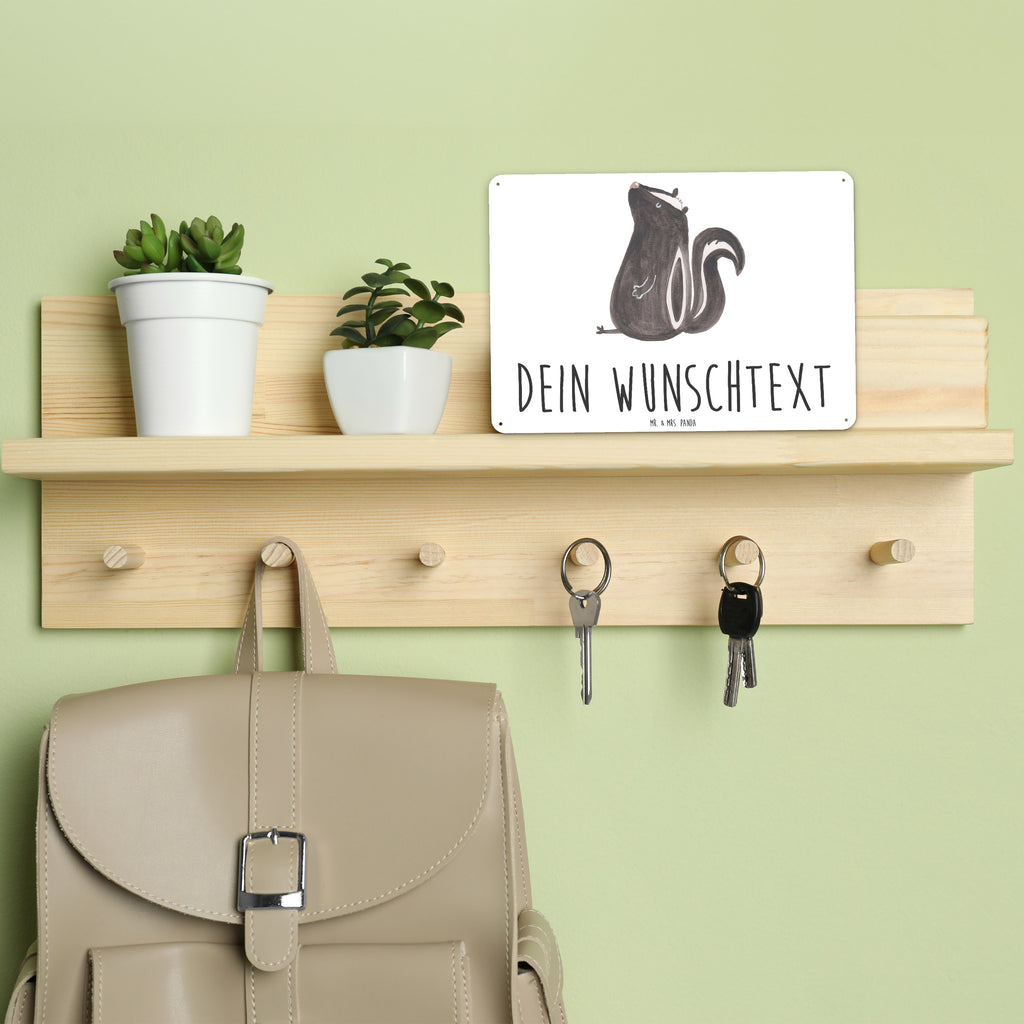 Personalisiertes Blechschild Stinktier Sitzen Blechschild, Metallschild, Geschenk Schild, Schild, Magnet-Metall-Schild, Deko Schild, Wandschild, Wand-Dekoration, Türschild, Stinktier, Skunk, Wildtier, Raubtier, Stinker, Stinki, Spruch, Büro, Recht, Besserwisser