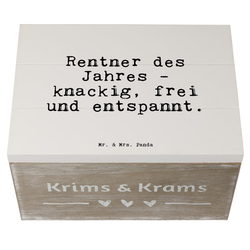 Holzkiste Sprüche und Zitate Rentner des Jahres - knackig, frei und entspannt. Holzkiste, Kiste, Schatzkiste, Truhe, Schatulle, XXL, Erinnerungsbox, Erinnerungskiste, Dekokiste, Aufbewahrungsbox, Geschenkbox, Geschenkdose, Spruch, Sprüche, lustige Sprüche, Weisheiten, Zitate, Spruch Geschenke, Spruch Sprüche Weisheiten Zitate Lustig Weisheit Worte