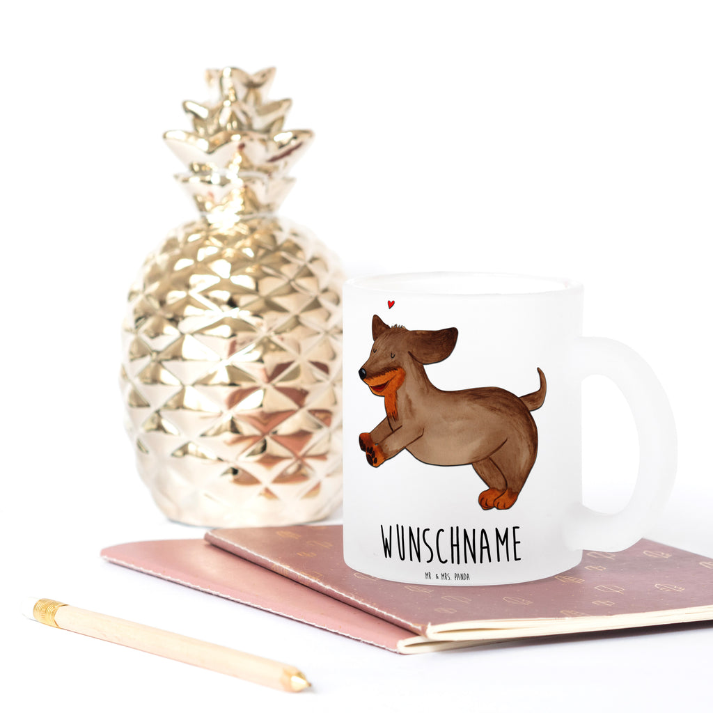 Personalisierte Teetasse Hund Dackel fröhlich Personalisierte Teetasse, Personalisiertes Teeglas, Personalisierter Teebecher, Personalisierte Glas Teetasse, Personalisierte Teetasse aus Glas, Teetasse mit Namen, Teeglas mit Namen, Teebecher mit Namen, Glas Teetasse mit Namen, Teetasse aus Glas mit Namen, Teetasse Wunschname, Teetasse selbst gestalten., Hund, Hundemotiv, Haustier, Hunderasse, Tierliebhaber, Hundebesitzer, Sprüche, Hunde, Dackel, Dachshund, happy dog