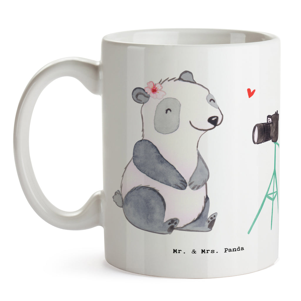 Tasse Vloggerin mit Herz Tasse, Kaffeetasse, Teetasse, Becher, Kaffeebecher, Teebecher, Keramiktasse, Porzellantasse, Büro Tasse, Geschenk Tasse, Tasse Sprüche, Tasse Motive, Kaffeetassen, Tasse bedrucken, Designer Tasse, Cappuccino Tassen, Schöne Teetassen, Beruf, Ausbildung, Jubiläum, Abschied, Rente, Kollege, Kollegin, Geschenk, Schenken, Arbeitskollege, Mitarbeiter, Firma, Danke, Dankeschön