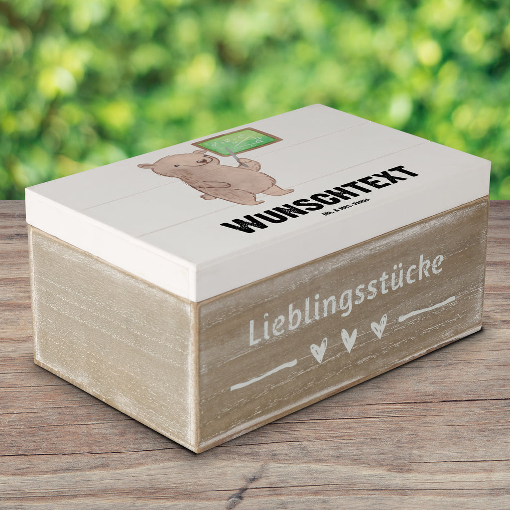 Personalisierte Holzkiste Mathematiklehrer mit Herz Holzkiste mit Namen, Kiste mit Namen, Schatzkiste mit Namen, Truhe mit Namen, Schatulle mit Namen, Erinnerungsbox mit Namen, Erinnerungskiste, mit Namen, Dekokiste mit Namen, Aufbewahrungsbox mit Namen, Holzkiste Personalisiert, Kiste Personalisiert, Schatzkiste Personalisiert, Truhe Personalisiert, Schatulle Personalisiert, Erinnerungsbox Personalisiert, Erinnerungskiste Personalisiert, Dekokiste Personalisiert, Aufbewahrungsbox Personalisiert, Geschenkbox personalisiert, GEschenkdose personalisiert, Beruf, Ausbildung, Jubiläum, Abschied, Rente, Kollege, Kollegin, Geschenk, Schenken, Arbeitskollege, Mitarbeiter, Firma, Danke, Dankeschön, Mathematiklehrer, Lehramtstudent, Referendariat, Mathelehrer, Matheunterricht, Mathe, Lehrer