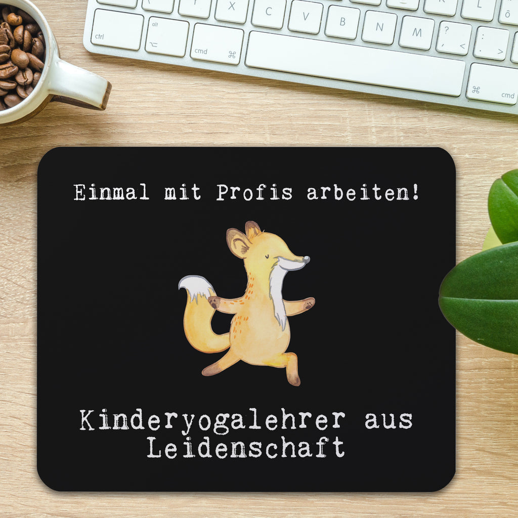 Mauspad Kinderyogalehrer aus Leidenschaft Mousepad, Computer zubehör, Büroausstattung, PC Zubehör, Arbeitszimmer, Mauspad, Einzigartiges Mauspad, Designer Mauspad, Mausunterlage, Mauspad Büro, Beruf, Ausbildung, Jubiläum, Abschied, Rente, Kollege, Kollegin, Geschenk, Schenken, Arbeitskollege, Mitarbeiter, Firma, Danke, Dankeschön