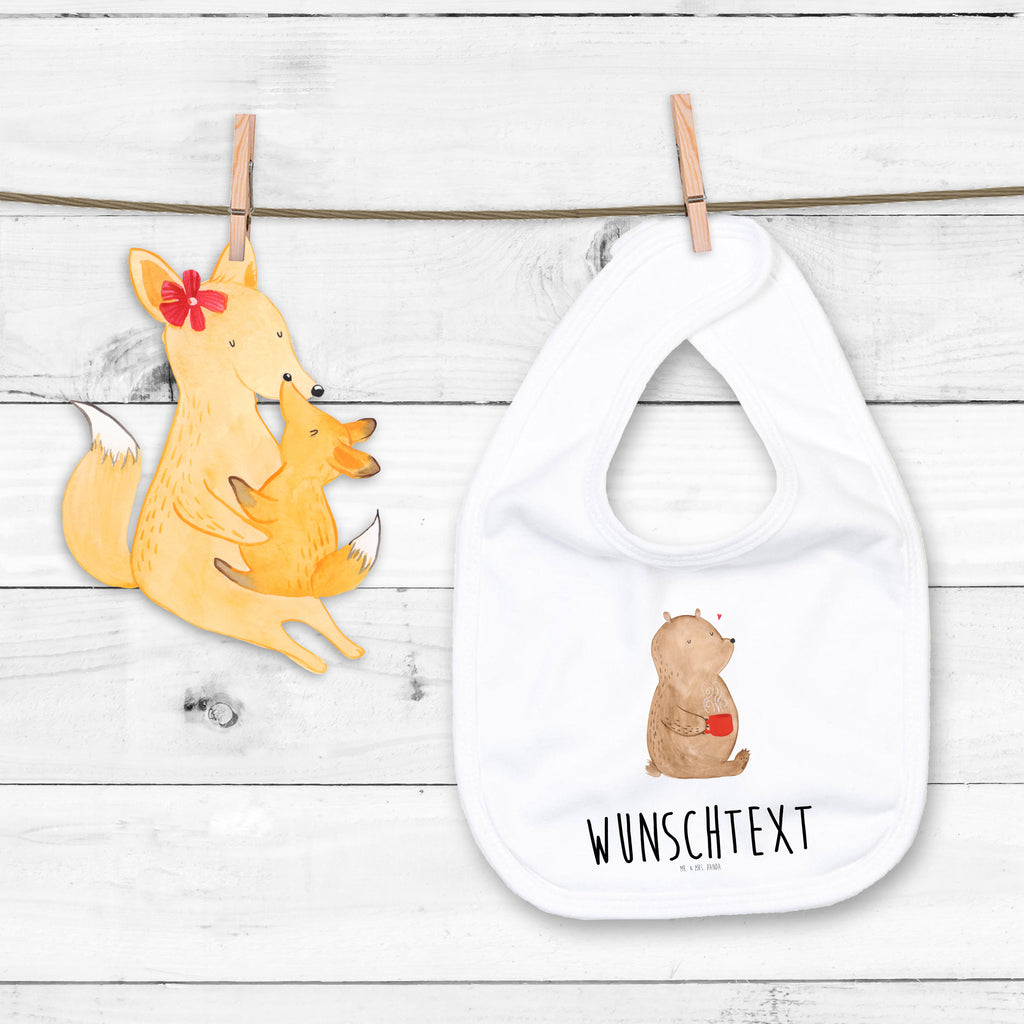 Personalisiertes Babylätzchen Bär Morgenkaffee Baby, Personalisiertes Lätzchen, Personalisiertes Spucktuch, Personalisiertes Sabberlätzchen, Personalisiertes Klettlätzchen, Personalisiertes Baby-Lätzchen, KPersonalisiertes Kinderlätzchen, Personalisiertes Geburt Geschenk, Geschenkidee Geburt, Personalisiertes Baby-Spucktuch, Personalisierter Baby-Kleckschutz, Personalisiertes Babyparty Geschenk, Personalisiertes Lätzchen für Babys, Lätzchen mit Namen, Spucktuch mit Namen, Sabberlätzchen mit Namen, Klettlätzchen mit Namen, Baby-Lätzchen mit Namen, Kinderlätzchen mit Namen, Geburt Geschenk mit Namen, Geschenkidee Geburt mit Namen, Baby-Spucktuch mit Namen, Baby-Kleckschutz, Babyparty Geschenk mit Namen, Lätzchen für Babys mit Namen, Selbst gestalten, Wunschnamen, Babylätzchen Bedrucken, Liebe, Partner, Freund, Freundin, Ehemann, Ehefrau, Heiraten, Verlobung, Heiratsantrag, Liebesgeschenk, Jahrestag, Hocheitstag, Valentinstag, Geschenk für Frauen, Hochzeitstag, Mitbringsel, Geschenk für Freundin, Geschenk für Partner, Liebesbeweis, für Männer, für Ehemann