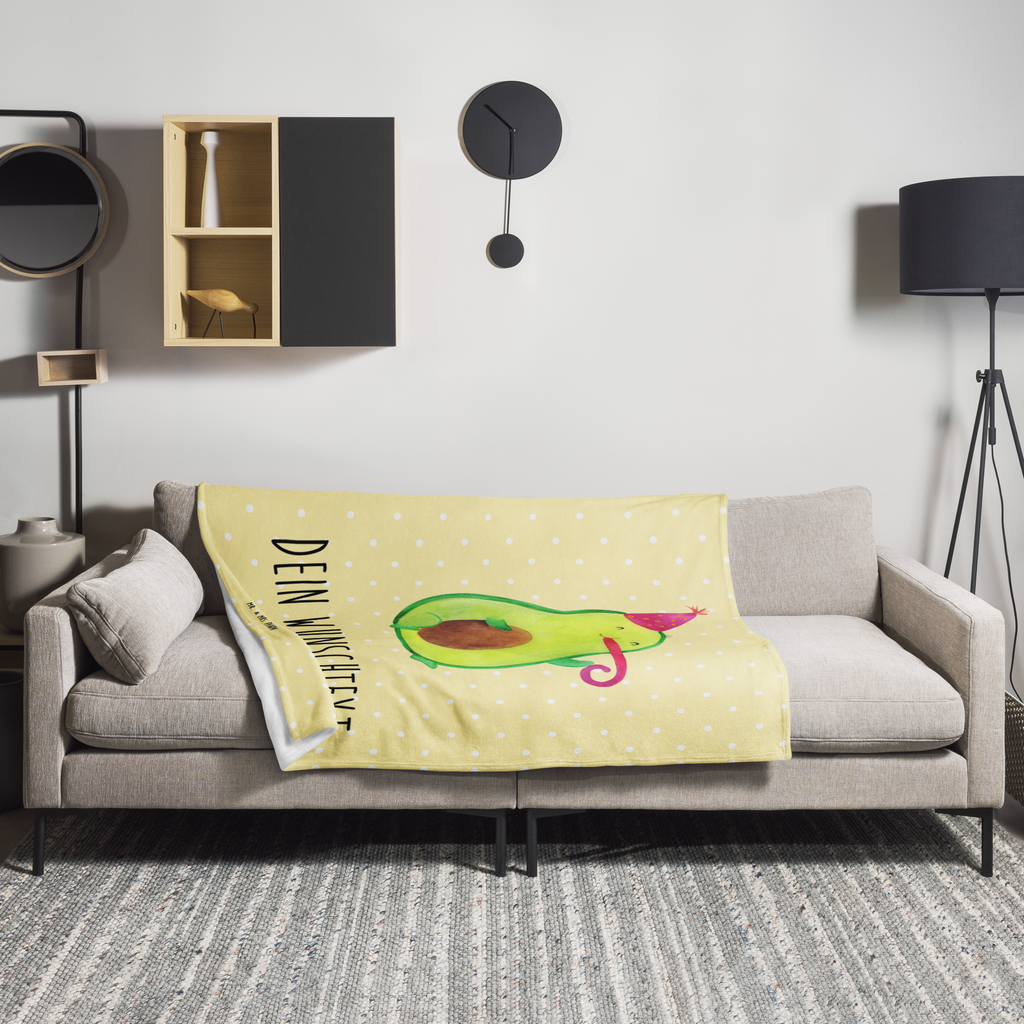 Personalisierte Decke Avocado Partyhupe Personalisierte Decke, Decke mit Namen, Kuscheldecke mit Namen, Decke bedrucken, Kuscheldecke bedrucken, Avocado, Veggie, Vegan, Gesund, Party, Feierlichkeit, Feier, Fete, Geburtstag, Gute Laune, Tröte