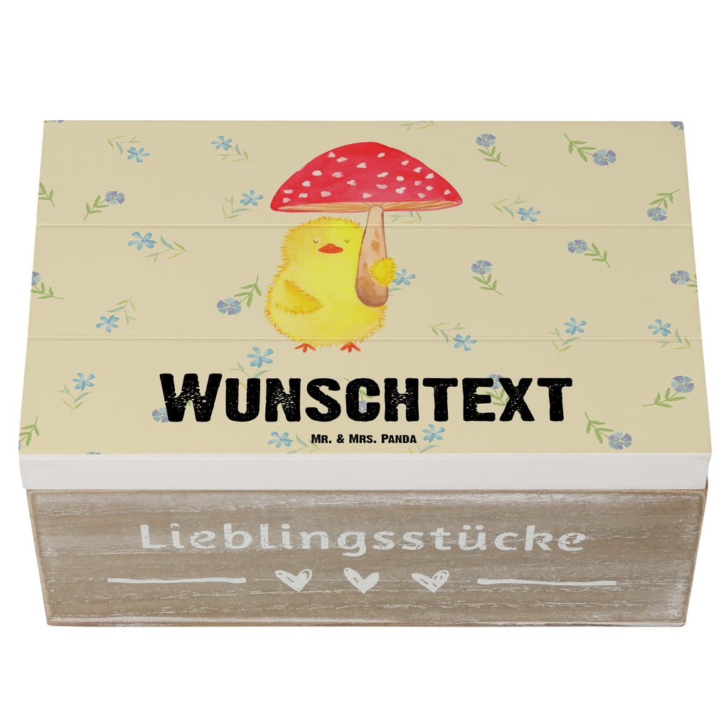 Personalisierte Holzkiste Küken Fliegenpilz Holzkiste mit Namen, Kiste mit Namen, Schatzkiste mit Namen, Truhe mit Namen, Schatulle mit Namen, Erinnerungsbox mit Namen, Erinnerungskiste, mit Namen, Dekokiste mit Namen, Aufbewahrungsbox mit Namen, Holzkiste Personalisiert, Kiste Personalisiert, Schatzkiste Personalisiert, Truhe Personalisiert, Schatulle Personalisiert, Erinnerungsbox Personalisiert, Erinnerungskiste Personalisiert, Dekokiste Personalisiert, Aufbewahrungsbox Personalisiert, Geschenkbox personalisiert, GEschenkdose personalisiert, Ostern, Osterhase, Ostergeschenke, Osternest, Osterdeko, Geschenke zu Ostern, Ostern Geschenk, Ostergeschenke Kinder, Ostern Kinder, Küken, Fliegenpilz, Glückspilz, Frohe Ostern, Ostergrüße