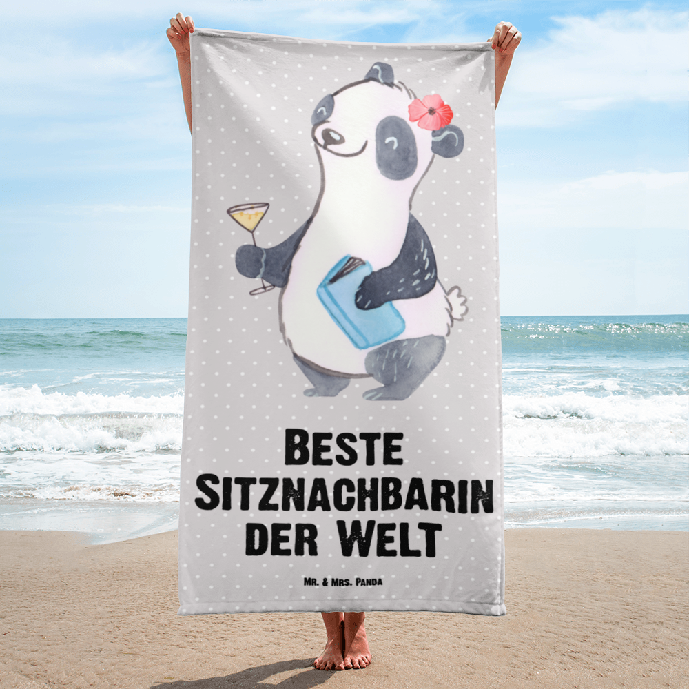 XL Badehandtuch Panda Beste Sitznachbarin der Welt Handtuch, Badetuch, Duschtuch, Strandtuch, Saunatuch, für, Dankeschön, Geschenk, Schenken, Geburtstag, Geburtstagsgeschenk, Geschenkidee, Danke, Bedanken, Mitbringsel, Freude machen, Geschenktipp, Sitznachbarin, Stuhlnachbar, Mitschülerin, Nachbarin, Uni, Universität, Seminar, Kommilitone, Tischnachbar, Schule, Mitstudentin, Hochschule, Beste Sitznachbarin der Welt, Weltbeste Sitznachbarin