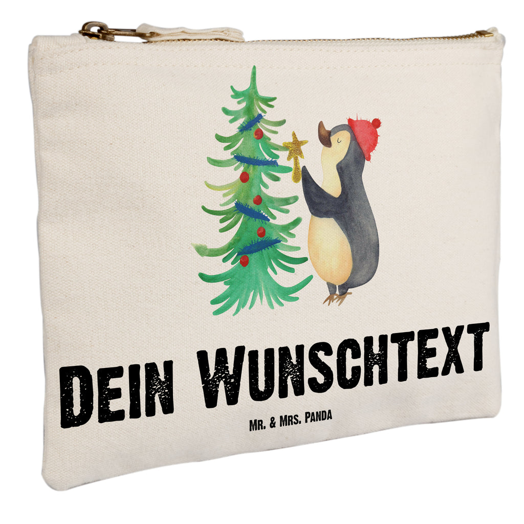 Personalisierte Schminktasche Pinguin Weihnachtsbaum Personalisierte Schminktasche, Personalisierte Kosmetiktasche, Personalisierter Kosmetikbeutel, Personalisiertes Stiftemäppchen, Personalisiertes Etui, Personalisierte Federmappe, Personalisierte Makeup Bag, Personalisiertes Schminketui, Personalisiertes Kosmetiketui, Personalisiertes Schlamperetui, Schminktasche mit Namen, Kosmetiktasche mit Namen, Kosmetikbeutel mit Namen, Stiftemäppchen mit Namen, Etui mit Namen, Federmappe mit Namen, Makeup Bg mit Namen, Schminketui mit Namen, Kosmetiketui mit Namen, Schlamperetui mit Namen, Schminktasche personalisieren, Schminktasche bedrucken, Schminktasche selbst gestalten, Winter, Weihnachten, Weihnachtsdeko, Nikolaus, Advent, Heiligabend, Wintermotiv, Pinguin