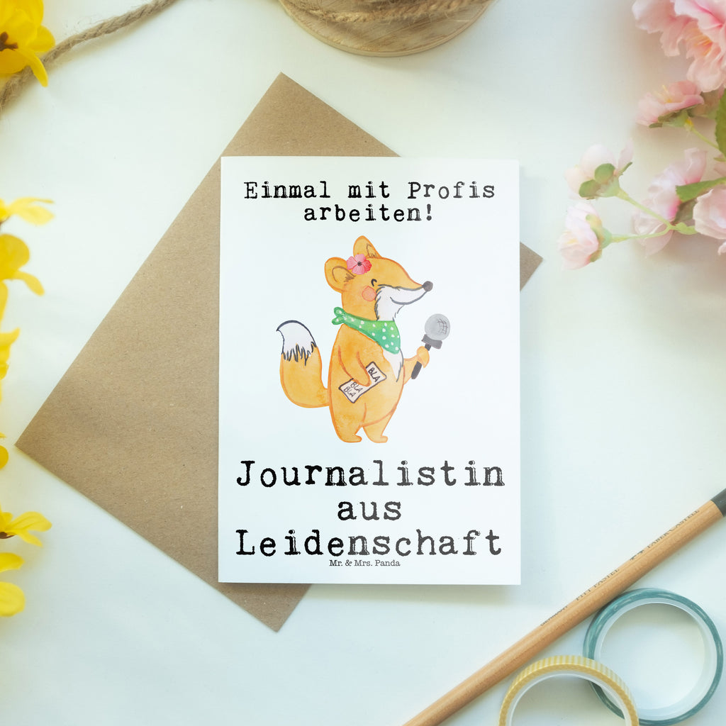 Grußkarte Journalistin aus Leidenschaft Grußkarte, Klappkarte, Einladungskarte, Glückwunschkarte, Hochzeitskarte, Geburtstagskarte, Karte, Ansichtskarten, Beruf, Ausbildung, Jubiläum, Abschied, Rente, Kollege, Kollegin, Geschenk, Schenken, Arbeitskollege, Mitarbeiter, Firma, Danke, Dankeschön, Journalistin, Reporterin, Redakteurin, Pressebüro, Studium