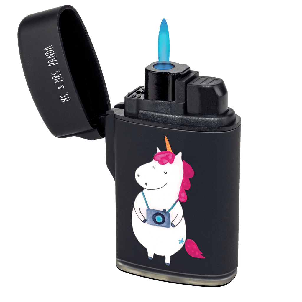 Feuerzeug Einhorn Fotograf Feuerzeug, Feuerzeuge, Sturmfeuerzeug, Gasfeuerzeug, Luxus Feuerzeug, Sturmfeuerzeug nachfüllbar, Einhorn, Einhörner, Einhorn Deko, Pegasus, Unicorn, Fotograf, Fotografie, Kamera, Reisen, Weltreise, Weltenbummler, Urlaub, Tourist, Kurztrip, Reise, Städtereise