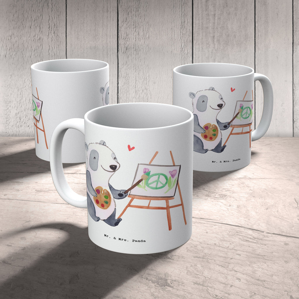 Tasse Künstler mit Herz Tasse, Kaffeetasse, Teetasse, Becher, Kaffeebecher, Teebecher, Keramiktasse, Porzellantasse, Büro Tasse, Geschenk Tasse, Tasse Sprüche, Tasse Motive, Kaffeetassen, Tasse bedrucken, Designer Tasse, Cappuccino Tassen, Schöne Teetassen, Beruf, Ausbildung, Jubiläum, Abschied, Rente, Kollege, Kollegin, Geschenk, Schenken, Arbeitskollege, Mitarbeiter, Firma, Danke, Dankeschön, Künstler, Maler, Kunstmaler, Galerie Eröffnung, Kunstschule