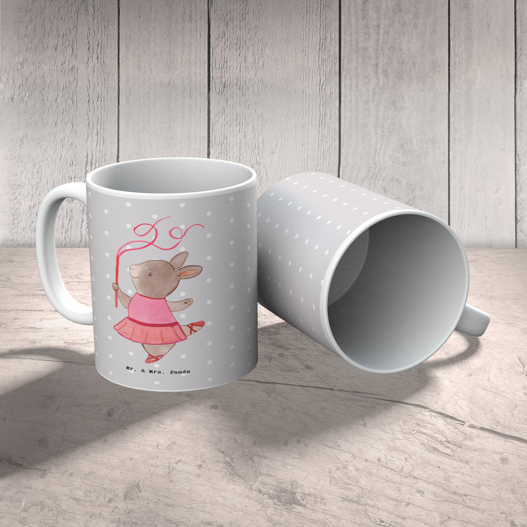 Tasse Balletttänzerin mit Herz Tasse, Kaffeetasse, Teetasse, Becher, Kaffeebecher, Teebecher, Keramiktasse, Porzellantasse, Büro Tasse, Geschenk Tasse, Tasse Sprüche, Tasse Motive, Kaffeetassen, Tasse bedrucken, Designer Tasse, Cappuccino Tassen, Schöne Teetassen, Beruf, Ausbildung, Jubiläum, Abschied, Rente, Kollege, Kollegin, Geschenk, Schenken, Arbeitskollege, Mitarbeiter, Firma, Danke, Dankeschön, Balletttänzerin, Ballerina, Ballett, Glücksbringer Auftritt, Ballettaufführung, Ballettunterricht, Ballettstunden