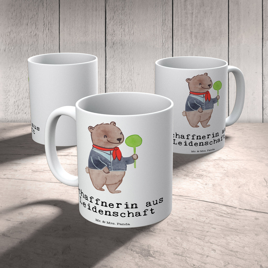 Tasse Schaffnerin aus Leidenschaft Tasse, Kaffeetasse, Teetasse, Becher, Kaffeebecher, Teebecher, Keramiktasse, Porzellantasse, Büro Tasse, Geschenk Tasse, Tasse Sprüche, Tasse Motive, Kaffeetassen, Tasse bedrucken, Designer Tasse, Cappuccino Tassen, Schöne Teetassen, Beruf, Ausbildung, Jubiläum, Abschied, Rente, Kollege, Kollegin, Geschenk, Schenken, Arbeitskollege, Mitarbeiter, Firma, Danke, Dankeschön