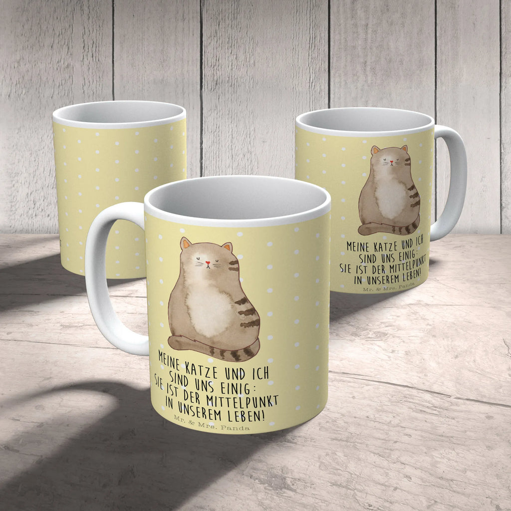 Tasse Katze Sitzen Tasse, Kaffeetasse, Teetasse, Becher, Kaffeebecher, Teebecher, Keramiktasse, Porzellantasse, Büro Tasse, Geschenk Tasse, Tasse Sprüche, Tasse Motive, Kaffeetassen, Tasse bedrucken, Designer Tasse, Cappuccino Tassen, Schöne Teetassen, Katze, Katzenmotiv, Katzenfan, Katzendeko, Katzenfreund, Katzenliebhaber, Katzenprodukte, Katzenartikel, Katzenaccessoires, Katzensouvenirs, Katzenliebhaberprodukte, Katzenmotive, Katzen, Kater, Mietze, Cat, Cats, Katzenhalter, Katzenbesitzerin, Haustier, Katzenliebe, Lebensinhalt, Liebe, Mittelpunkt, Familie