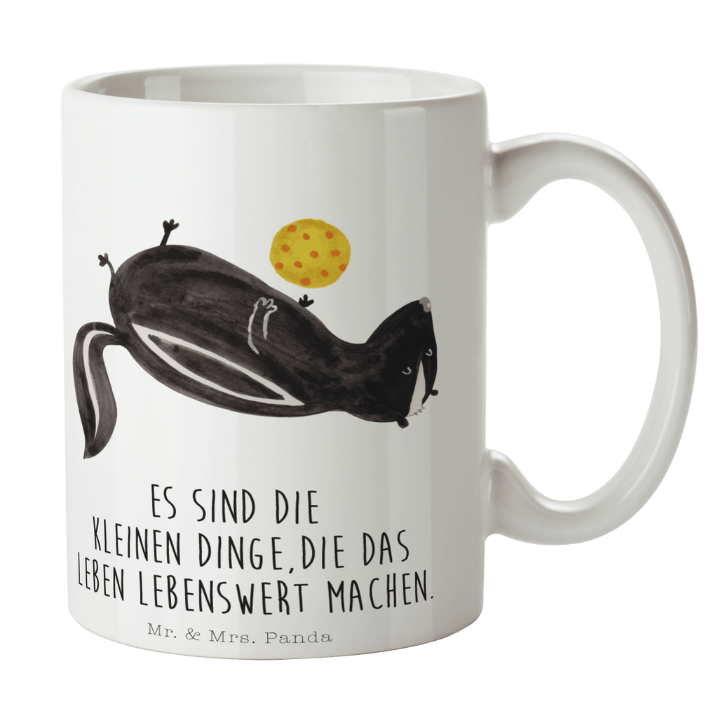 Tasse Stinktier Ball Tasse, Kaffeetasse, Teetasse, Becher, Kaffeebecher, Teebecher, Keramiktasse, Porzellantasse, Büro Tasse, Geschenk Tasse, Tasse Sprüche, Tasse Motive, Kaffeetassen, Tasse bedrucken, Designer Tasse, Cappuccino Tassen, Schöne Teetassen, Stinktier, Skunk, Wildtier, Raubtier, Stinker, Stinki, verspielt, Weisheit