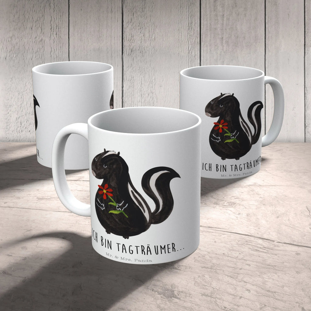 Tasse Stinktier Blume Tasse, Kaffeetasse, Teetasse, Becher, Kaffeebecher, Teebecher, Keramiktasse, Porzellantasse, Büro Tasse, Geschenk Tasse, Tasse Sprüche, Tasse Motive, Kaffeetassen, Tasse bedrucken, Designer Tasse, Cappuccino Tassen, Schöne Teetassen, Stinktier, Skunk, Wildtier, Raubtier, Stinker, Stinki, Tagträumer, verträumt, Dreams, Träume