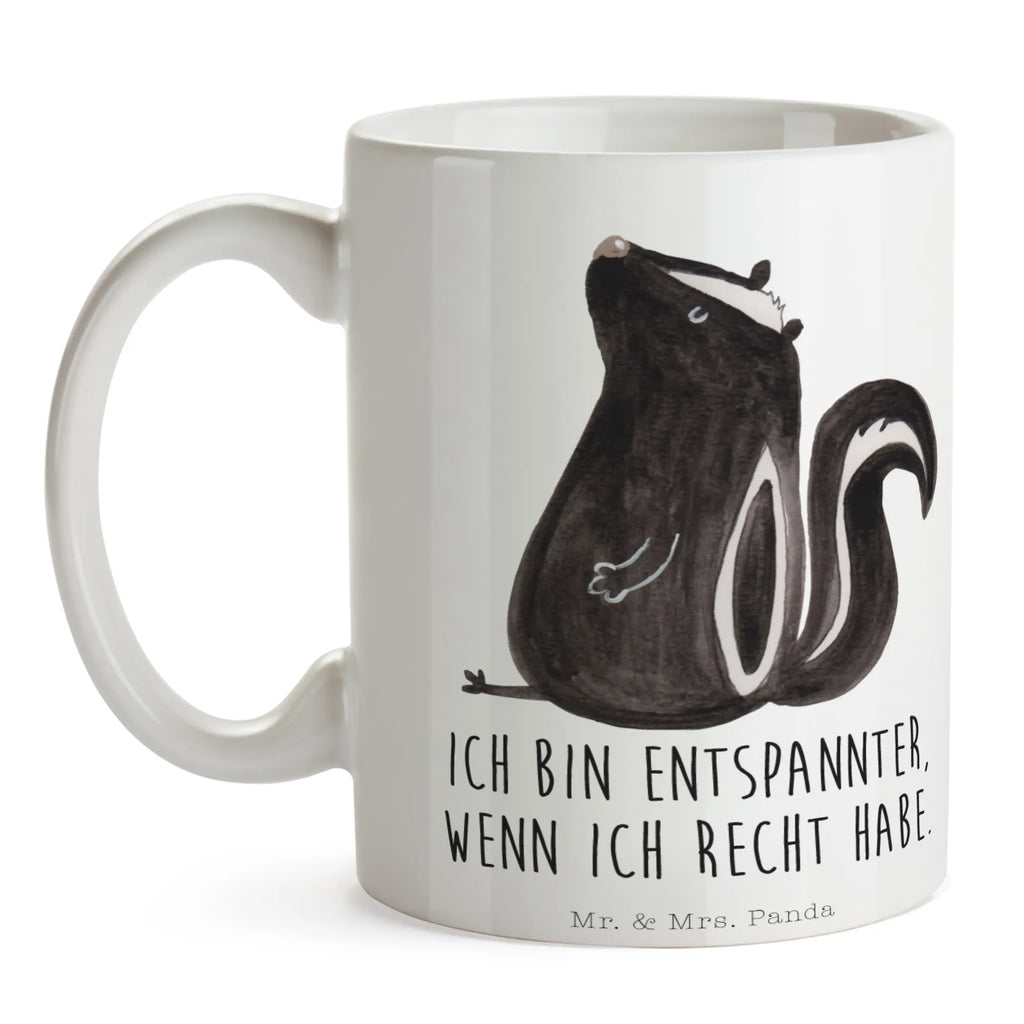 Tasse Stinktier Sitzen Tasse, Kaffeetasse, Teetasse, Becher, Kaffeebecher, Teebecher, Keramiktasse, Porzellantasse, Büro Tasse, Geschenk Tasse, Tasse Sprüche, Tasse Motive, Kaffeetassen, Tasse bedrucken, Designer Tasse, Cappuccino Tassen, Schöne Teetassen, Stinktier, Skunk, Wildtier, Raubtier, Stinker, Stinki, Spruch, Büro, Recht, Besserwisser