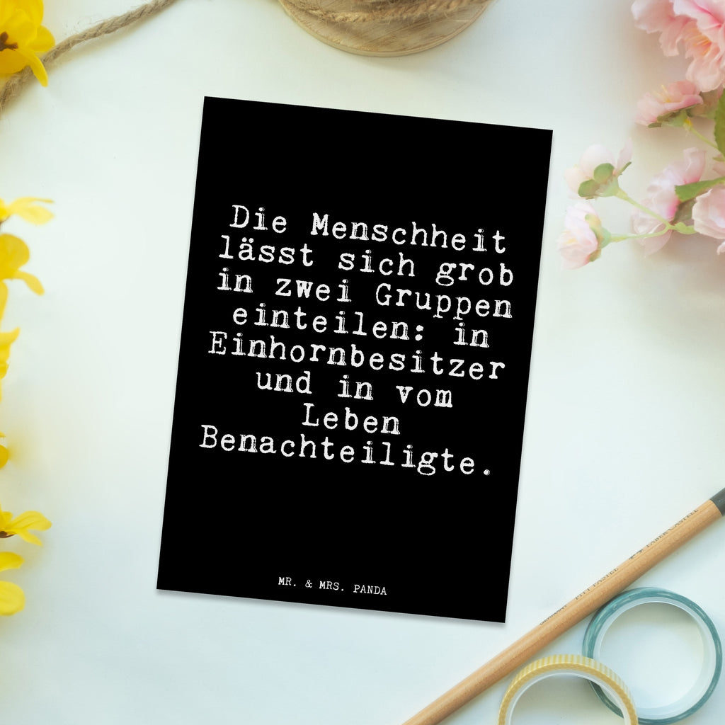 Postkarte Die Menschheit lässt sich... Postkarte, Karte, Geschenkkarte, Grußkarte, Einladung, Ansichtskarte, Geburtstagskarte, Einladungskarte, Dankeskarte, Ansichtskarten, Einladung Geburtstag, Einladungskarten Geburtstag, Spruch, Sprüche, lustige Sprüche, Weisheiten, Zitate, Spruch Geschenke, Glizer Spruch Sprüche Weisheiten Zitate Lustig Weisheit Worte