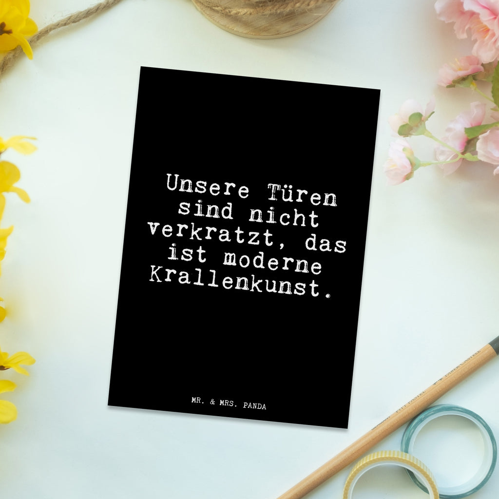 Postkarte Unsere Türen sind nicht... Postkarte, Karte, Geschenkkarte, Grußkarte, Einladung, Ansichtskarte, Geburtstagskarte, Einladungskarte, Dankeskarte, Ansichtskarten, Einladung Geburtstag, Einladungskarten Geburtstag, Spruch, Sprüche, lustige Sprüche, Weisheiten, Zitate, Spruch Geschenke, Spruch Sprüche Weisheiten Zitate Lustig Weisheit Worte