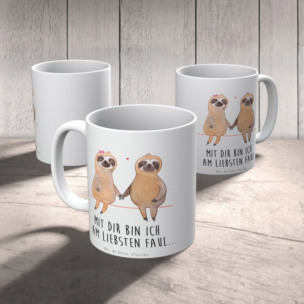 Tasse Faultier Pärchen Tasse, Kaffeetasse, Teetasse, Becher, Kaffeebecher, Teebecher, Keramiktasse, Porzellantasse, Büro Tasse, Geschenk Tasse, Tasse Sprüche, Tasse Motive, Kaffeetassen, Tasse bedrucken, Designer Tasse, Cappuccino Tassen, Schöne Teetassen, Faultier, Faultier Geschenk, Faultier Deko, Faultiere, faul, Lieblingstier, Liebe, Liebespaar, Faultierliebe, Faultierpärchen, verliebt, verlobt, gemeinsam, relaxen, Pärchen, Beziehung, Langsamkeit