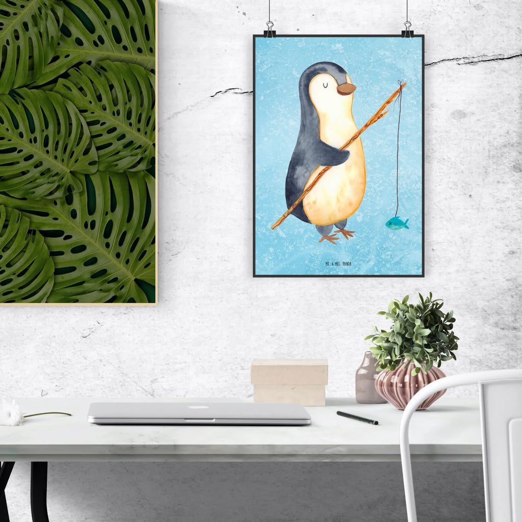 Poster Pinguin Angler Poster, Wandposter, Bild, Wanddeko, Küchenposter, Kinderposter, Wanddeko Bild, Raumdekoration, Wanddekoration, Handgemaltes Poster, Mr. & Mrs. Panda Poster, Designposter, Kunstdruck, Posterdruck, Pinguin, Pinguine, Angeln, Angler, Tagträume, Hobby, Plan, Planer, Tagesplan, Neustart, Motivation, Geschenk, Freundinnen, Geschenkidee, Urlaub, Wochenende