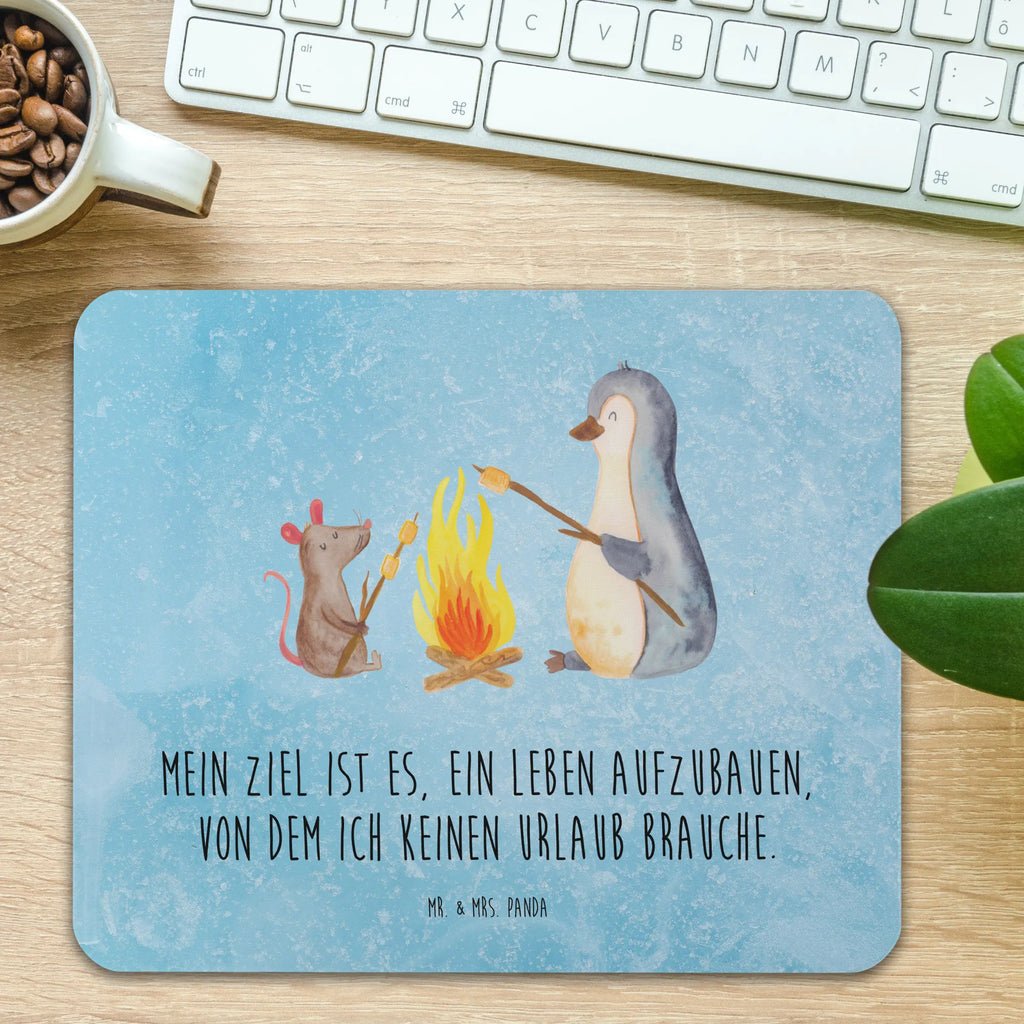 Mauspad Pinguin Lagerfeuer Mousepad, Computer zubehör, Büroausstattung, PC Zubehör, Arbeitszimmer, Mauspad, Einzigartiges Mauspad, Designer Mauspad, Mausunterlage, Mauspad Büro, Pinguin, Maus, Pinguine, Lagerfeuer, Leben, Arbeit, Job, Motivation, Büro, Büroalltag, Lebensspruch, Lebensmotivation, Neustart, Liebe, grillen, Feuer, Marshmallows