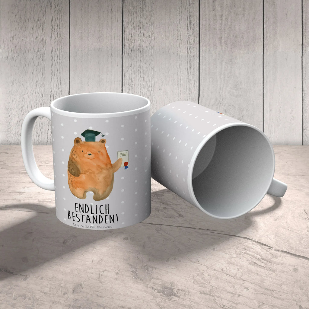 Tasse Bär Prüfung Tasse, Kaffeetasse, Teetasse, Becher, Kaffeebecher, Teebecher, Keramiktasse, Porzellantasse, Büro Tasse, Geschenk Tasse, Tasse Sprüche, Tasse Motive, Kaffeetassen, Tasse bedrucken, Designer Tasse, Cappuccino Tassen, Schöne Teetassen, Bär, Teddy, Teddybär, Abitur, Prüfungen, Prüfung bestanden, Abschluss, Zeugnis, Abschlusszeugnis