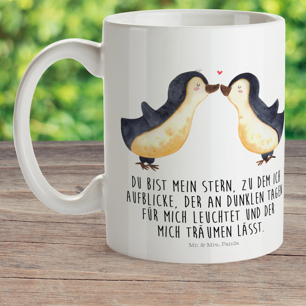 Kindertasse Pinguin Liebe Kindertasse, Kinder Tasse, Kunststoff Tasse, Kindergarten Tasse, Trinkbecher, Camping Becher, Kaffeetasse, Kunststoffbecher, Kindergartenbecher, Outdoorgeschirr, Kunststoffgeschirr, Reisebecher, Reisetasse, Kinderbecher, Bruchfeste Tasse, Bruchsichere Tasse, Plastik Tasse, Plastiktasse, Liebe, Partner, Freund, Freundin, Ehemann, Ehefrau, Heiraten, Verlobung, Heiratsantrag, Liebesgeschenk, Jahrestag, Hocheitstag, Pinguin, Pinguine, Pinguin Paar, Pinguinpaar, Pinguin Liebe, Paar, Pärchen. Liebespaar, Liebesbeweis, Liebesspruch, Hochzeitstag, Geschenk Freund, Geschenk Freundin, Verlobte, Verlobter, Love, Geschenk Hochzeitstag, Geschenkidee, Hochzeit, Gastgeschenk