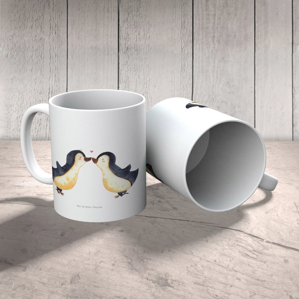 Kindertasse Pinguin Liebe Kindertasse, Kinder Tasse, Kunststoff Tasse, Kindergarten Tasse, Trinkbecher, Camping Becher, Kaffeetasse, Kunststoffbecher, Kindergartenbecher, Outdoorgeschirr, Kunststoffgeschirr, Reisebecher, Reisetasse, Kinderbecher, Bruchfeste Tasse, Bruchsichere Tasse, Plastik Tasse, Plastiktasse, Liebe, Partner, Freund, Freundin, Ehemann, Ehefrau, Heiraten, Verlobung, Heiratsantrag, Liebesgeschenk, Jahrestag, Hocheitstag, Pinguin, Pinguine, Pinguin Paar, Pinguinpaar, Pinguin Liebe, Paar, Pärchen. Liebespaar, Liebesbeweis, Liebesspruch, Hochzeitstag, Geschenk Freund, Geschenk Freundin, Verlobte, Verlobter, Love, Geschenk Hochzeitstag, Geschenkidee, Hochzeit, Gastgeschenk