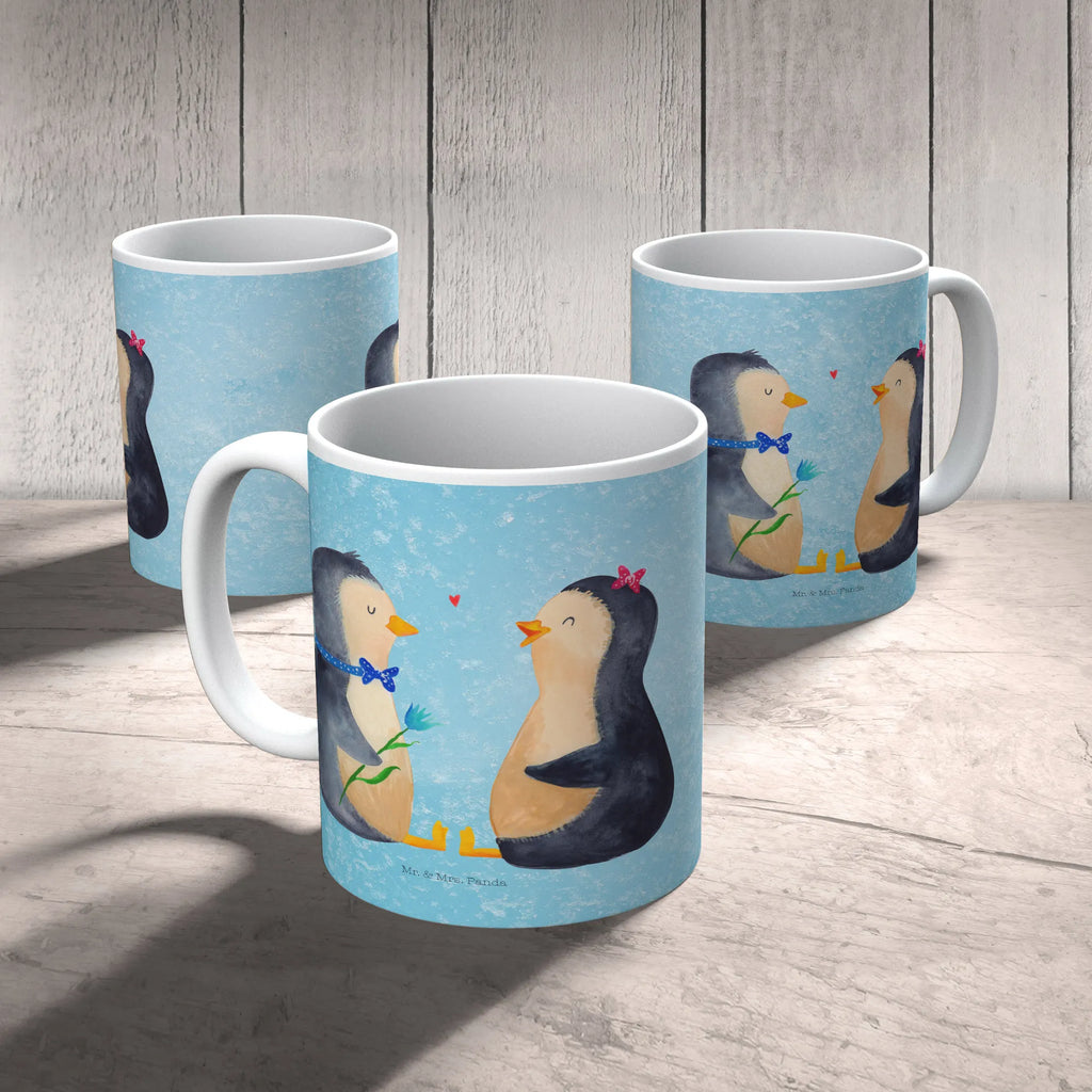 Tasse Pinguin Pärchen Tasse, Kaffeetasse, Teetasse, Becher, Kaffeebecher, Teebecher, Keramiktasse, Porzellantasse, Büro Tasse, Geschenk Tasse, Tasse Sprüche, Tasse Motive, Kaffeetassen, Tasse bedrucken, Designer Tasse, Cappuccino Tassen, Schöne Teetassen, Pinguin, Pinguine, Liebe, Liebespaar, Liebesbeweis, Liebesgeschenk, Verlobung, Jahrestag, Hochzeitstag, Hochzeit, Hochzeitsgeschenk, große Liebe, Traumpaar